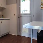Maisonnette 2/4 Pers-jardin-calme-parking Gratuit Casa de hóspedes 3*