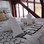 Casa de hóspedes Maisonnette 2/4 Pers-jardin-calme-parking Gratuit Billere