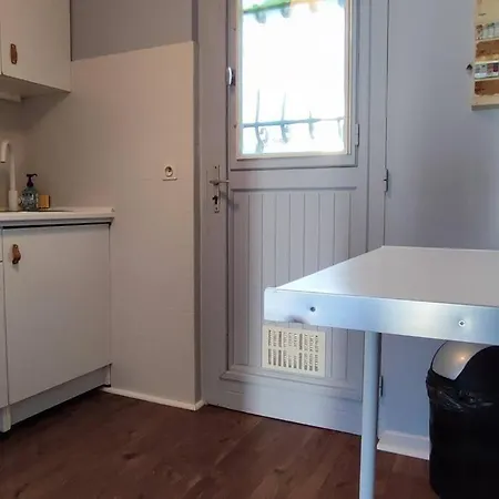 Maisonnette 2/4 Pers-jardin-calme-parking Gratuit بيت ضيافة 3*