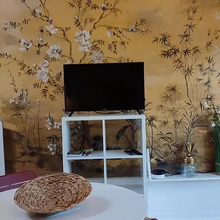 Maisonnette 2/4 Pers-jardin-calme-parking Gratuit بيت ضيافة 3*