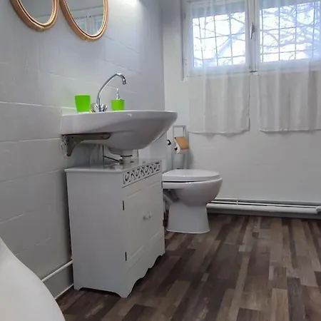 Maisonnette 2/4 Pers-jardin-calme-parking Gratuit 3* Billere